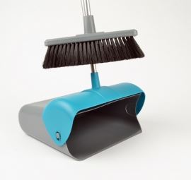 CLEANLINE brosse sur manche + pelle